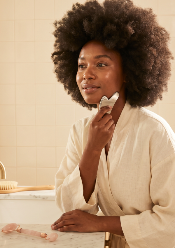 The Five-Minute De-Puff: What I Do to My Face Before Anything Else